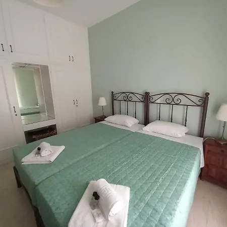 Kipos Apartment *